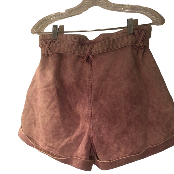BDG ladies shorts - Picture 3 of 11